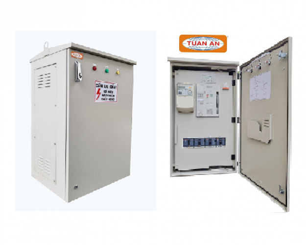 LOW VOLTAGE SWITCHGEAR CUBICLE WITH TRANSFORMER SUPERVISION AND REMOTE CONTROL FUNCTION